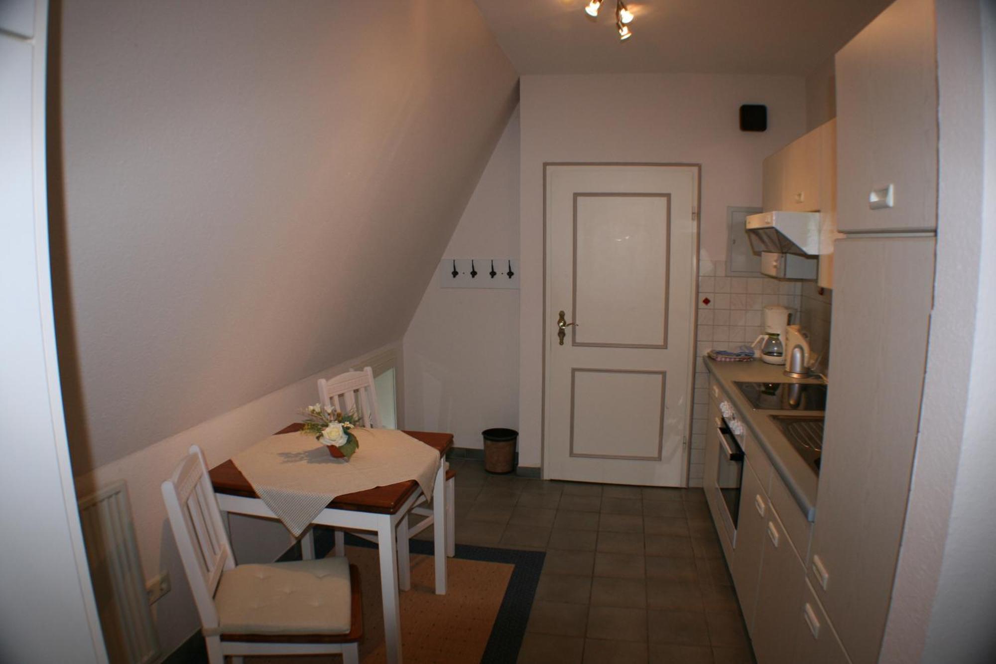Ferienwohnungen Im Hotel Garni Zur Post Utersum Quarto foto