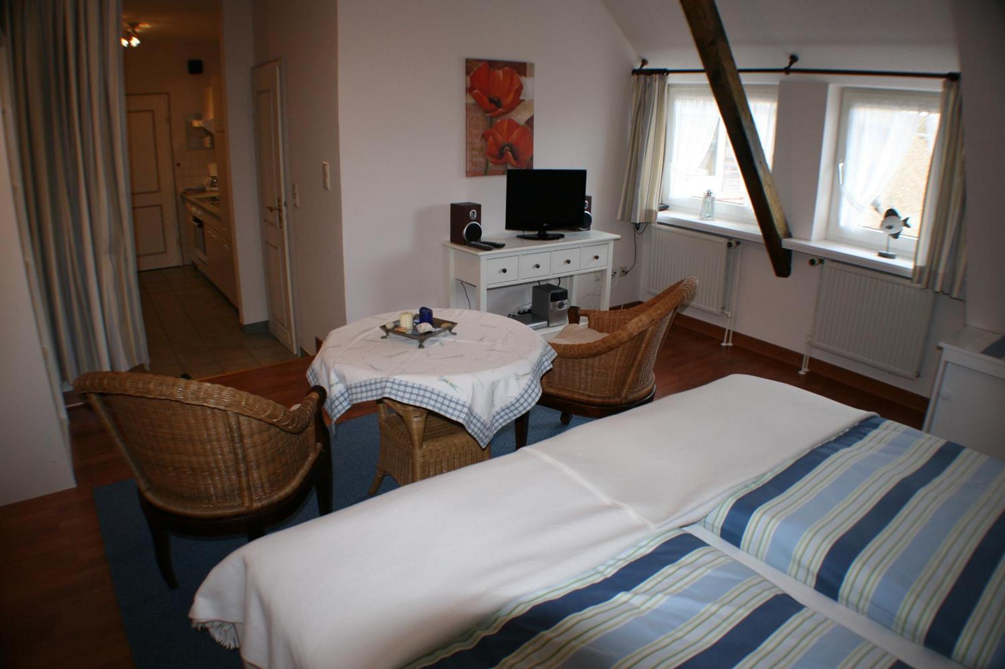 Ferienwohnungen Im Hotel Garni Zur Post Utersum Quarto foto